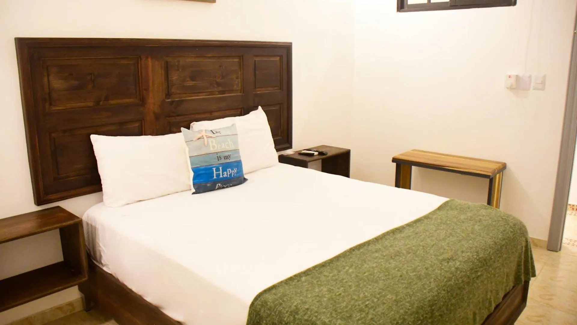 Hotel Hostal Marina Samana